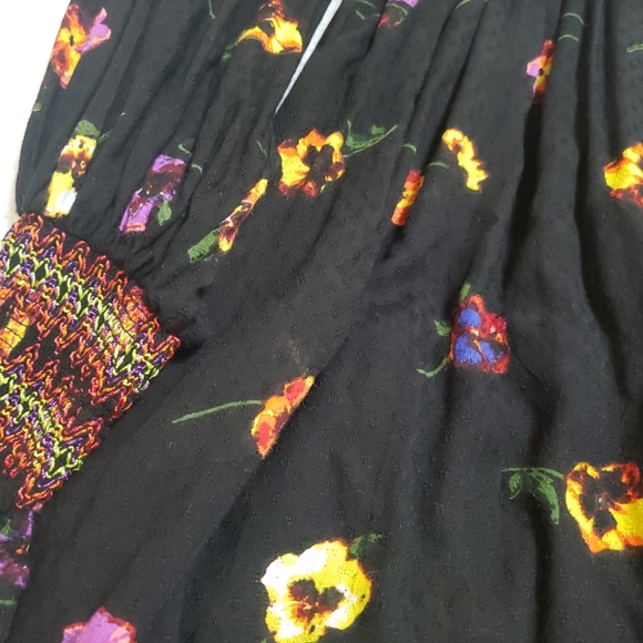 Urban outfitters Isobel smocked dress - Picture 2 of 8